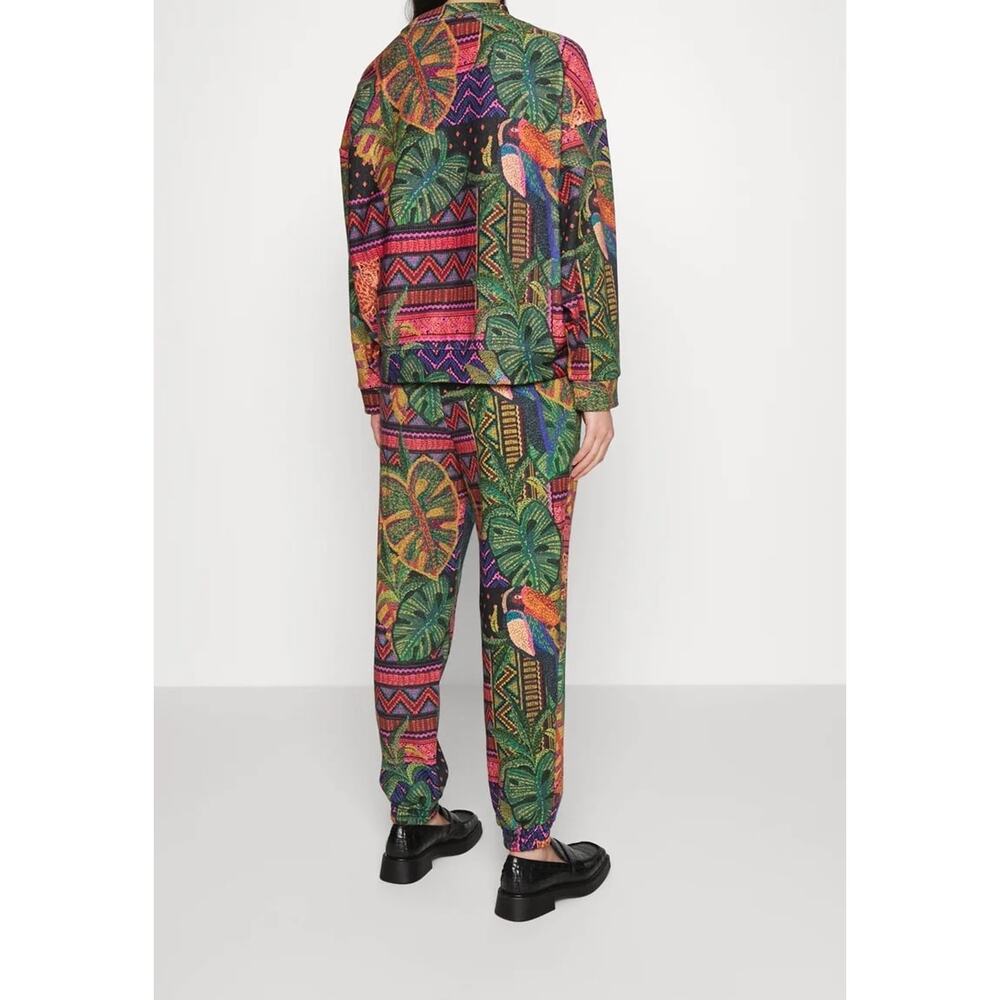 Farm Rio Toucan Themed Sweatshirt and Sweatpants Set Size Small Sweatsuit - Picture 2 of 6